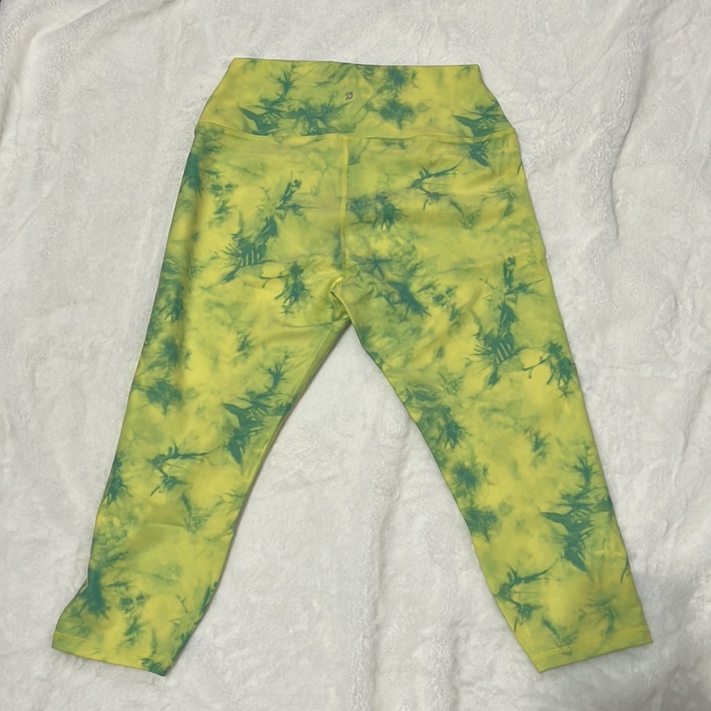 Peloton Cadent Capris - Picture 5 of 8